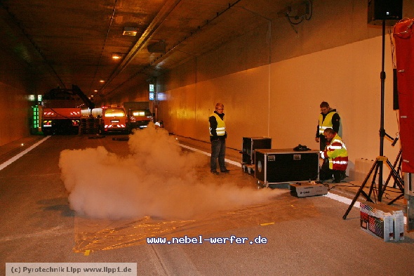 http://www.nebel-werfer.de/bilder/cache/vs_05__Tunnel%20A94%20Ampfing_02-image__1-jpg.jpg